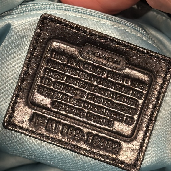 Coach Bag Signature Logo Satchel - Picture 13 of 17